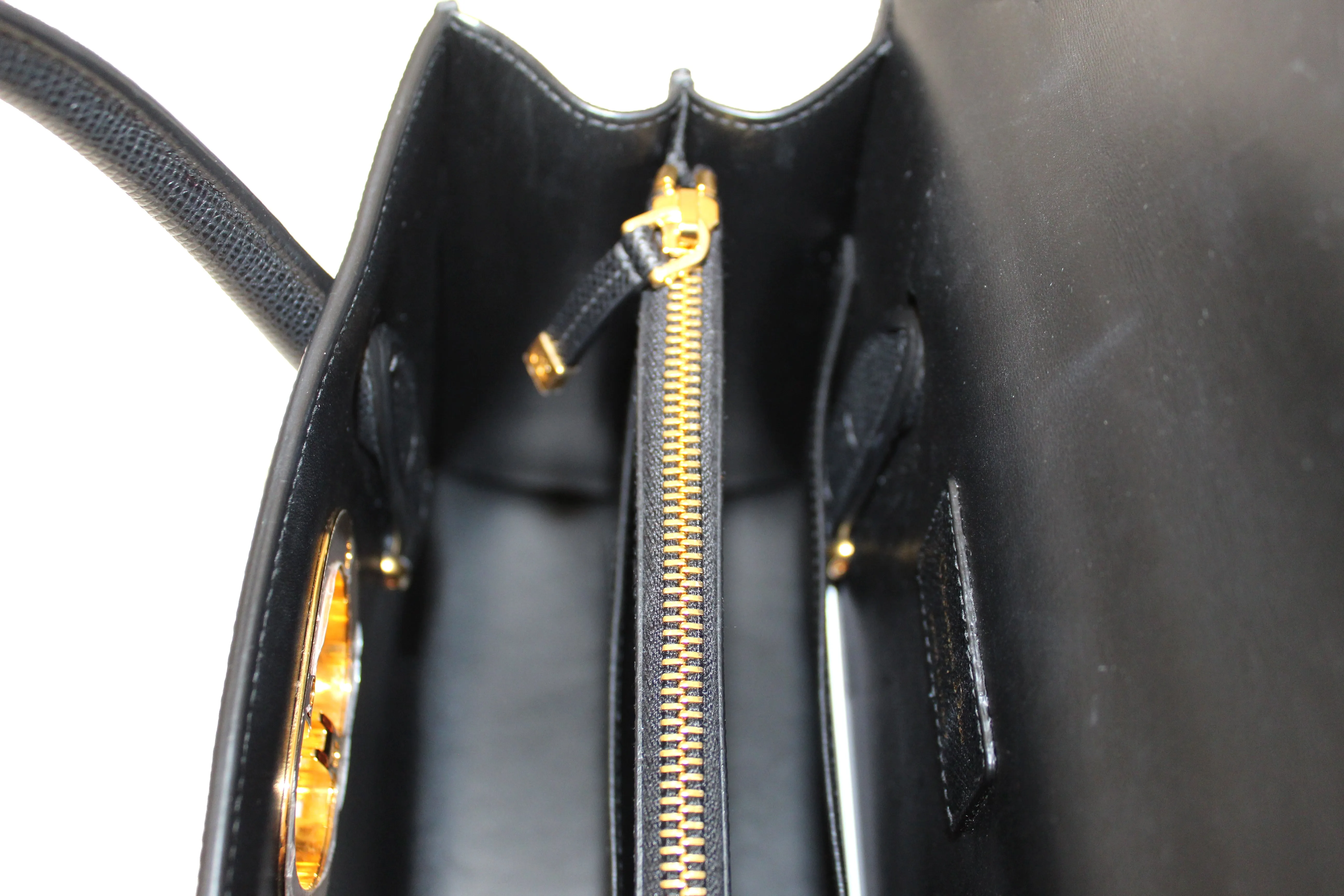 Authentic Christian Dior Black Grained Calfskin Medium St. Honore Tote