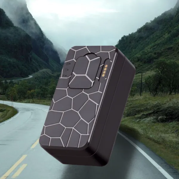 Moto 4G GPS Tracker Talk/ Listen   SOS