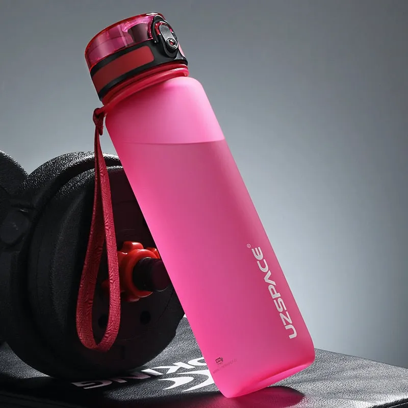 Sports Water Bottle 500/1000ML Protein Shaker Outdoor Travel Portable Leakproof Drinkware Plastic Drink Bottle BPA Free