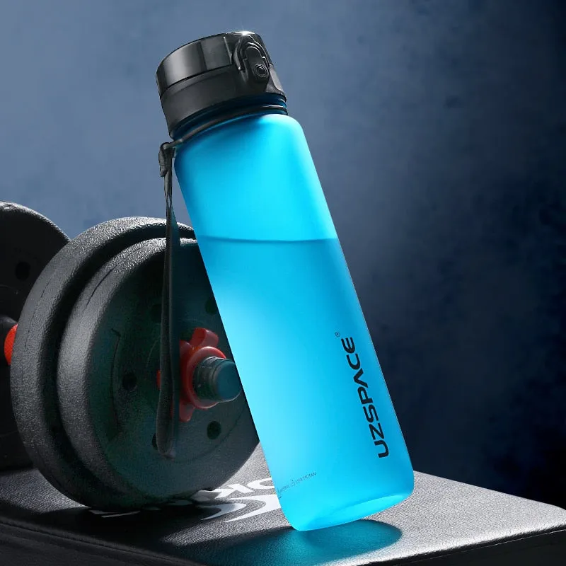 Sports Water Bottle 500/1000ML Protein Shaker Outdoor Travel Portable Leakproof Drinkware Plastic Drink Bottle BPA Free